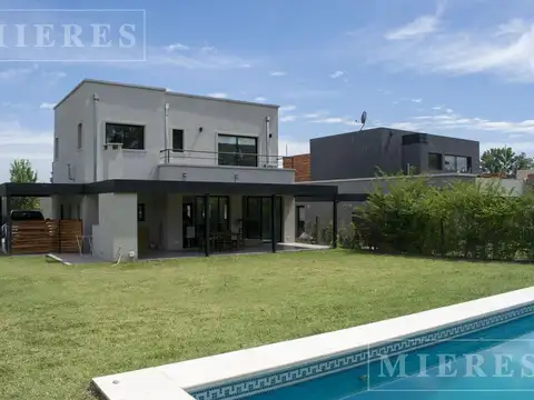 Casa en Alquiler en Pilar del Este - Santa Guadalupe, Countries y Barrios Cerrados en Pilar