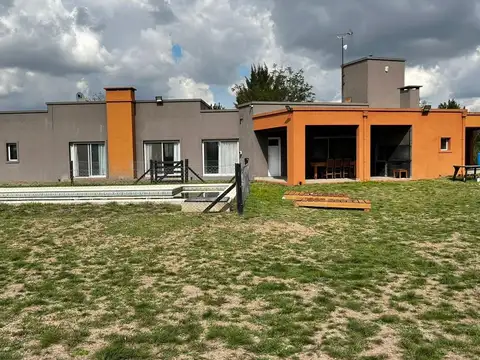 Casa en Alquiler en Fincas de San Vicente, Canning