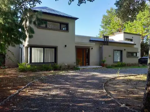 Casa en Alquiler en Santa Maria  - Lujan, Countries y Barrios Cerrados en Lujan