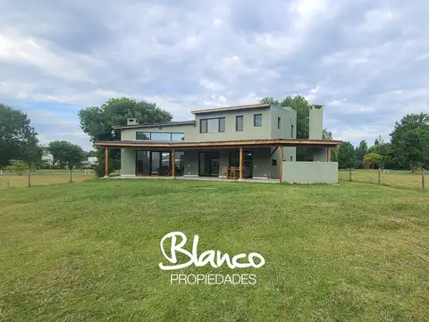 Casa en Alquiler en Los Alcanfores, Countries y Barrios Cerrados en Pilar