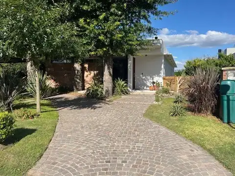 Casa en Alquiler en Haras Santa Maria, Countries y Barrios Cerrados en Escobar