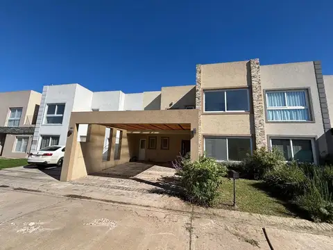 Casa en Alquiler en Countries y Barrios Cerrados en San Miguel, Partido de San Miguel