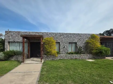 Casa en Alquiler en La Reja, Partido de Moreno