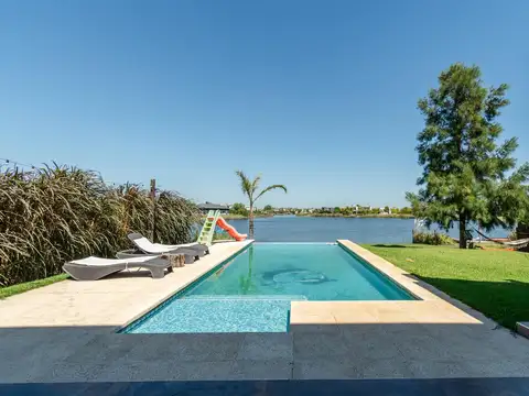 Casa en Alquiler en El Cantón - Barrio Puerto, Countries y Barrios Cerrados en Escobar