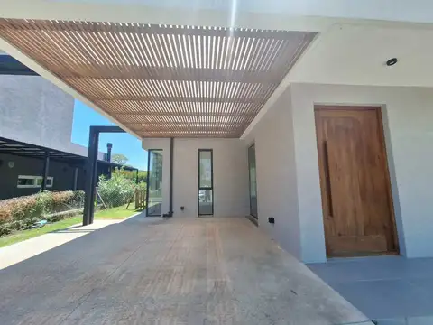 Casa en Alquiler en Puertos - Acacias, Countries y Barrios Cerrados en Escobar
