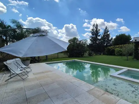 Casa en Alquiler en Haras Santa Maria, Countries y Barrios Cerrados en Escobar