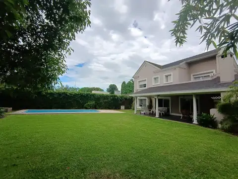 Casa en Alquiler en Altos Del Golf, Countries y Barrios Cerrados en Pilar