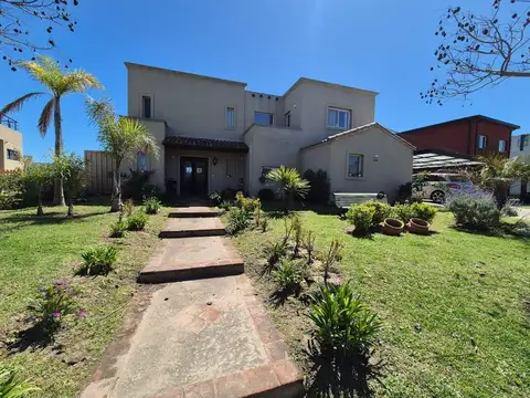 Casa en Alquiler en Puertos - Barrio Vistas, Countries y Barrios Cerrados en Escobar