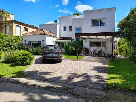 Casa en Alquiler en Bella Vista, Partido de San Miguel