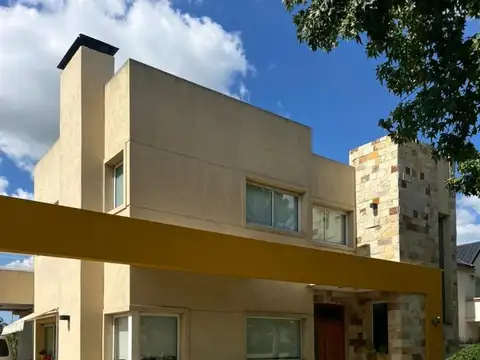 Casa en Alquiler en Las Cañuelas Club de Campo, Countries y Barrios Cerrados en Cañuelas