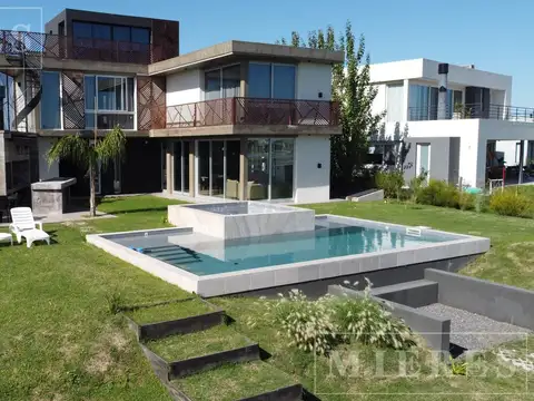 Casa en Alquiler en San Sebastian, Countries y Barrios Cerrados en Escobar