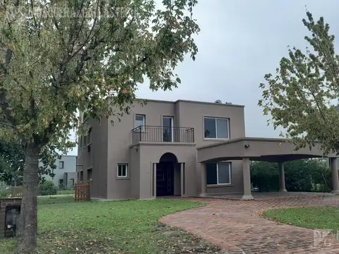 Casa en Alquiler en El Canton, Countries y Barrios Cerrados en Escobar