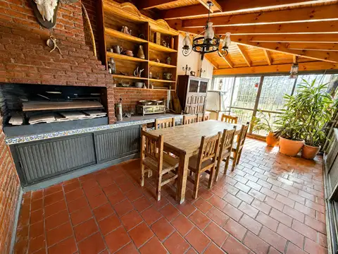 PH en Venta en Monte Castro, CABA