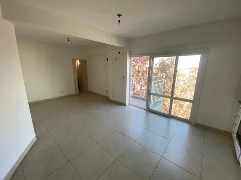 Departamento en Alquiler en Parque Chacabuco, Capital Federal