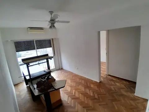 Departamento en Alquiler en Parque Chacabuco, CABA
