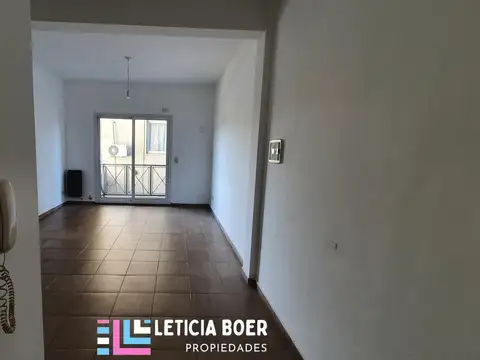Departamento en Alquiler en Chilavert, Villa Ballester