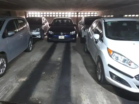 Cochera en Venta en Recoleta, Capital Federal