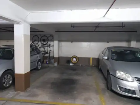 Cochera en Venta en Almagro, Capital Federal
