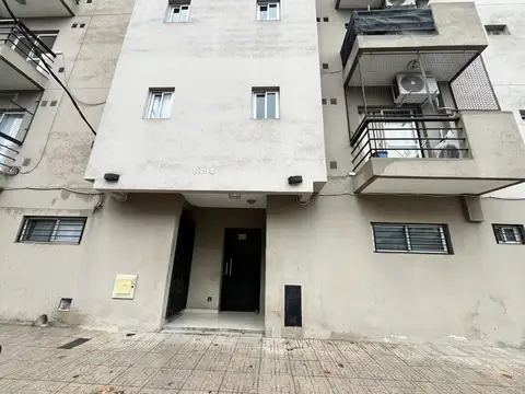 Departamento en Alquiler en Caseros, Partido de Tres de Febrero