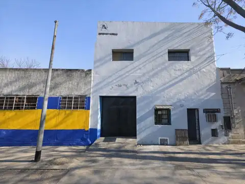 Galpón en Venta en Boca, CABA