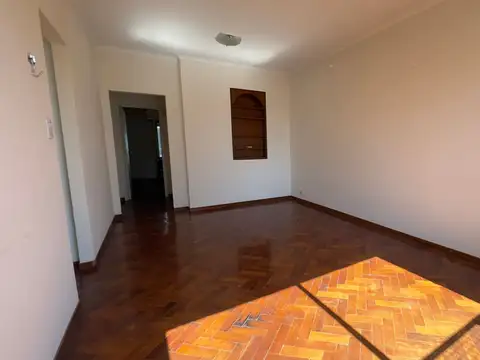 Departamento en Venta en Monserrat, Capital Federal
