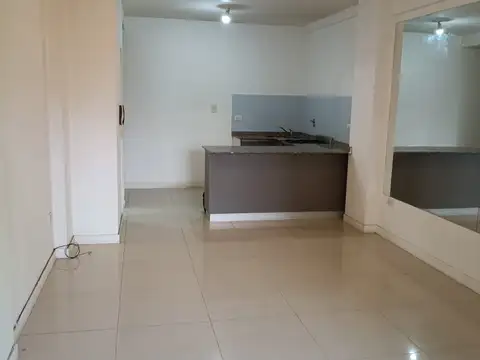 Departamento en Alquiler en Lanus Oeste, Lanus
