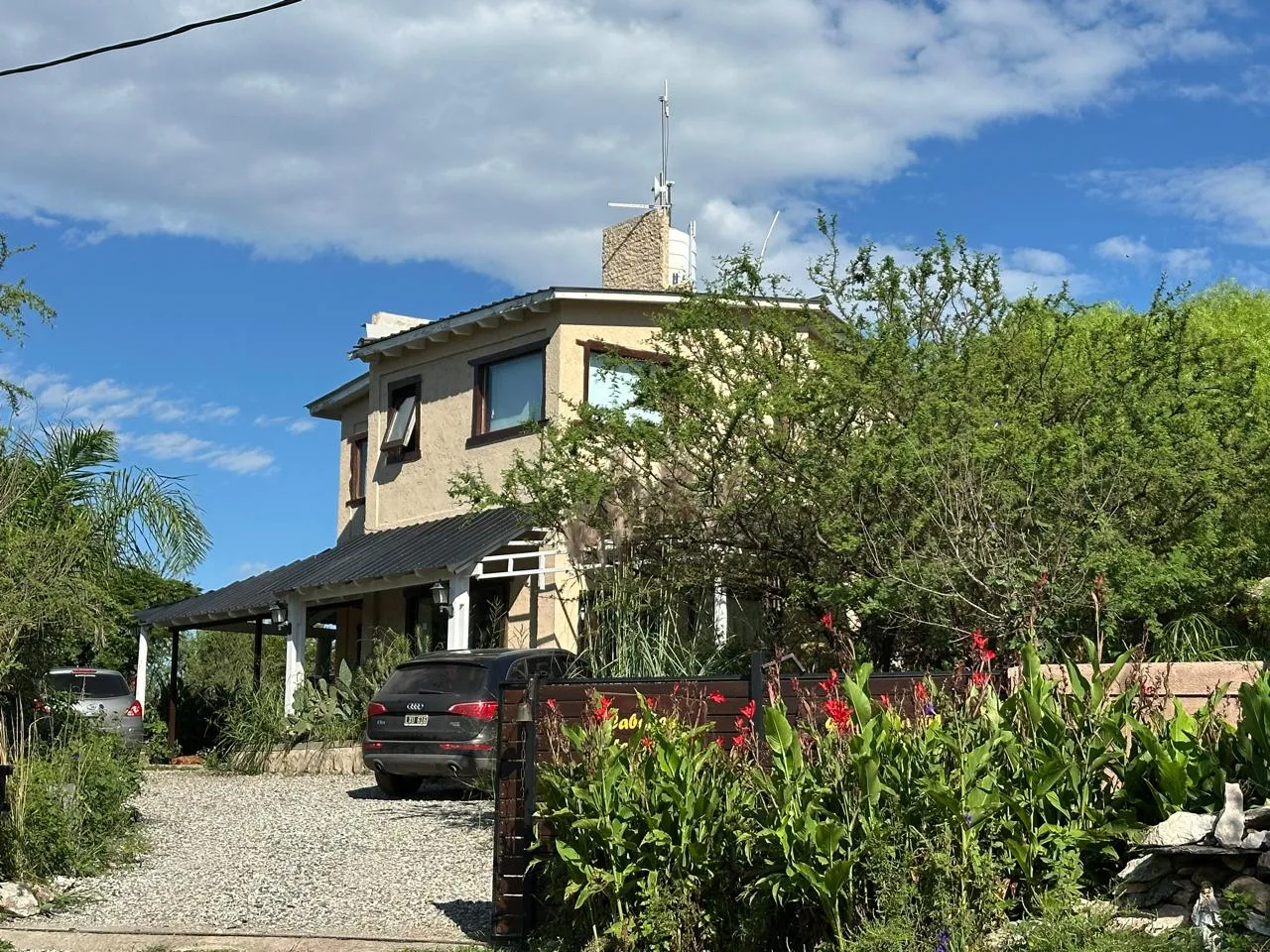 CHALET EN VENTA C/OPCION DE ALQUILER ANUAL MOLINARI COSQUIN.