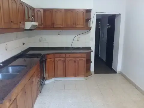 Departamento en Alquiler en Lanus Este, Lanus