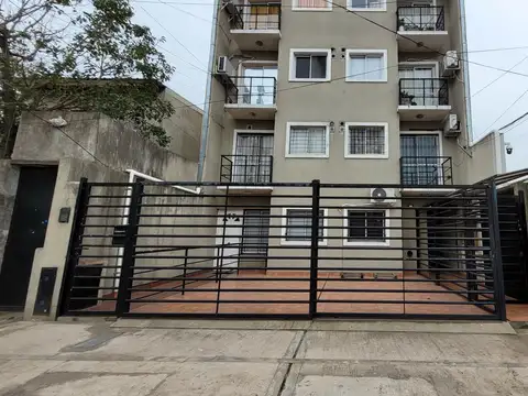 Departamento en Alquiler en Moron Sur, Moron