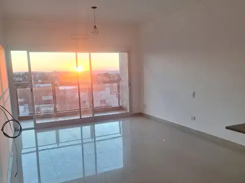 Departamento en Alquiler en Jose Leon Suarez, Partido de General San Martín