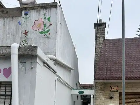 Casa en Alquiler en Remedios de Escalada, Partido de Lanús