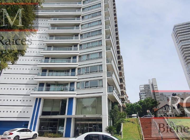 Departamento · 148m² · 5 Ambientes · 1 Cochera