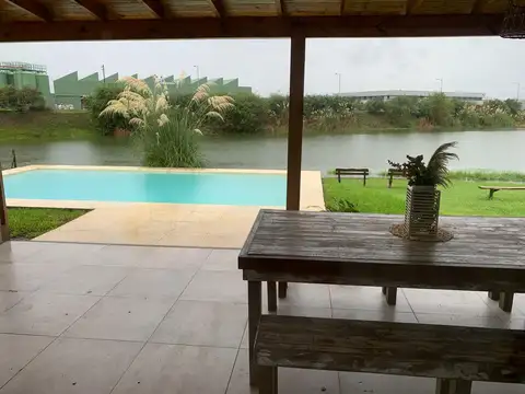 Casa en Alquiler en El Cantón - Norte, Countries y Barrios Cerrados en Escobar