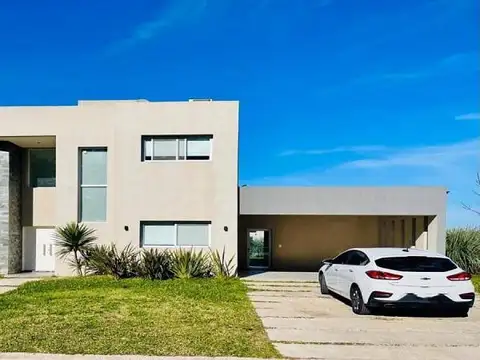 Casa en Alquiler en Santa Ines, Countries y Barrios Cerrados en Esteban Echeverria