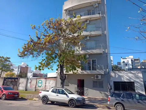 Departamento en Alquiler en Barrio Norte, La Plata