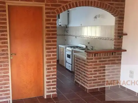 Departamento en Alquiler en Los Hornos, La Plata
