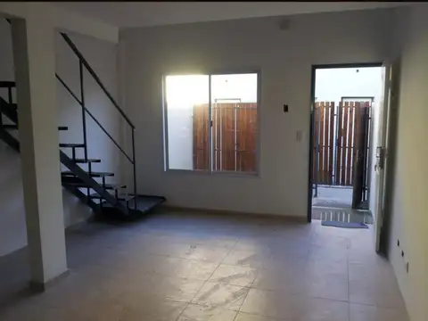 PH en Venta en Castelar Sur, Castelar