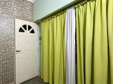 PH en Venta en Caseros, Partido de Tres de Febrero