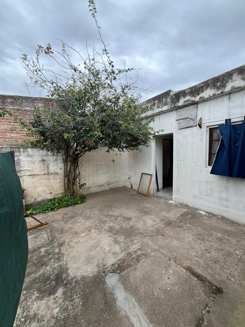 🏠 CASA EN ALQUILER PRECIO AMIGO 😲📍 RAFAEL ORTIGUEIRA 5867  B° Coronel Olmedo