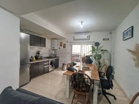 PH en Venta en Sarandi, Partido de Avellaneda