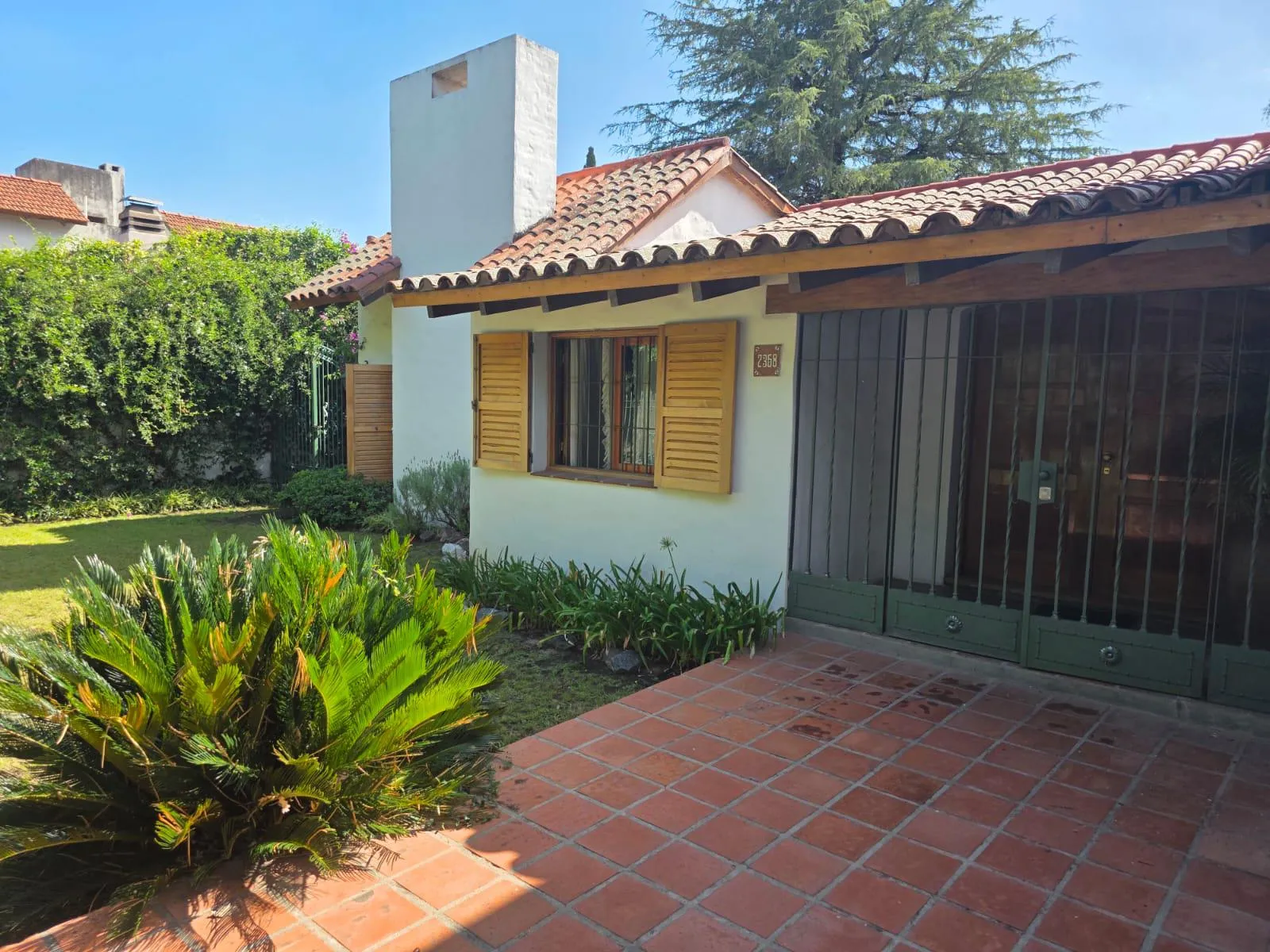 CASA EN VENTA EN VILLA BELGRANO APTO CREDITO(RECIBE MENOR)