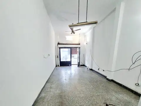 Local en Venta en Santos Lugares, Partido de Tres de Febrero