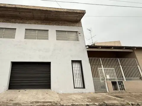 Galpón en Alquiler en Lanus Oeste, Lanus