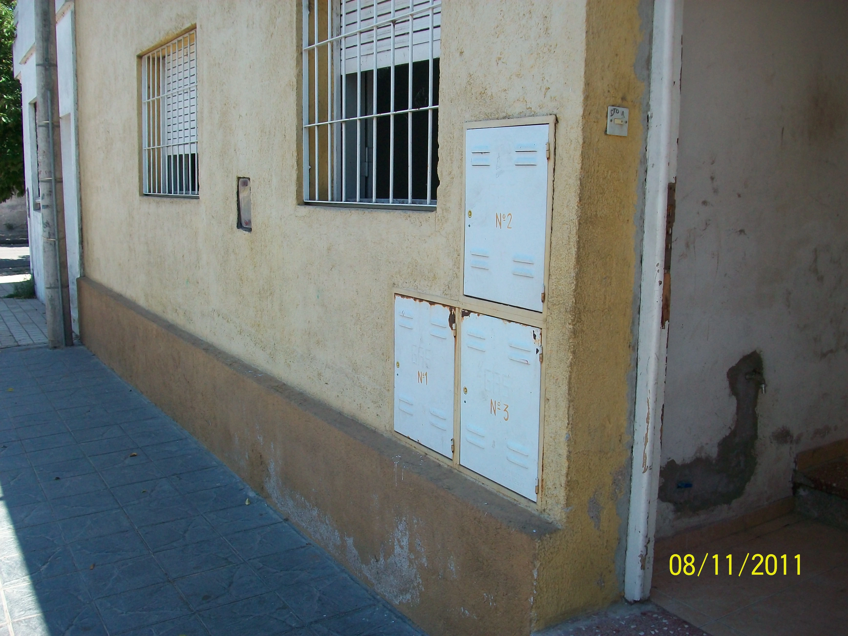 P/INVERSORES: VTA. DE COMPLEJO CON TRES PROPIEDADES INDEPENDIENTES