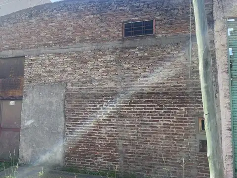 Galpón en Venta en Valentin Alsina, Partido de Lanús