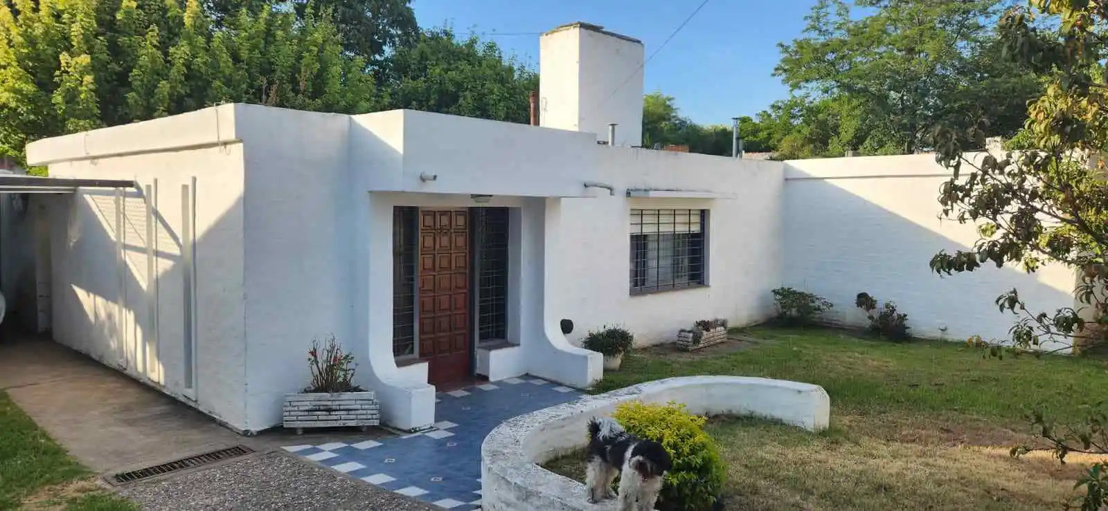 GRAN PROPIEDAD en VENTA 3dor, DPTO, PATIO.