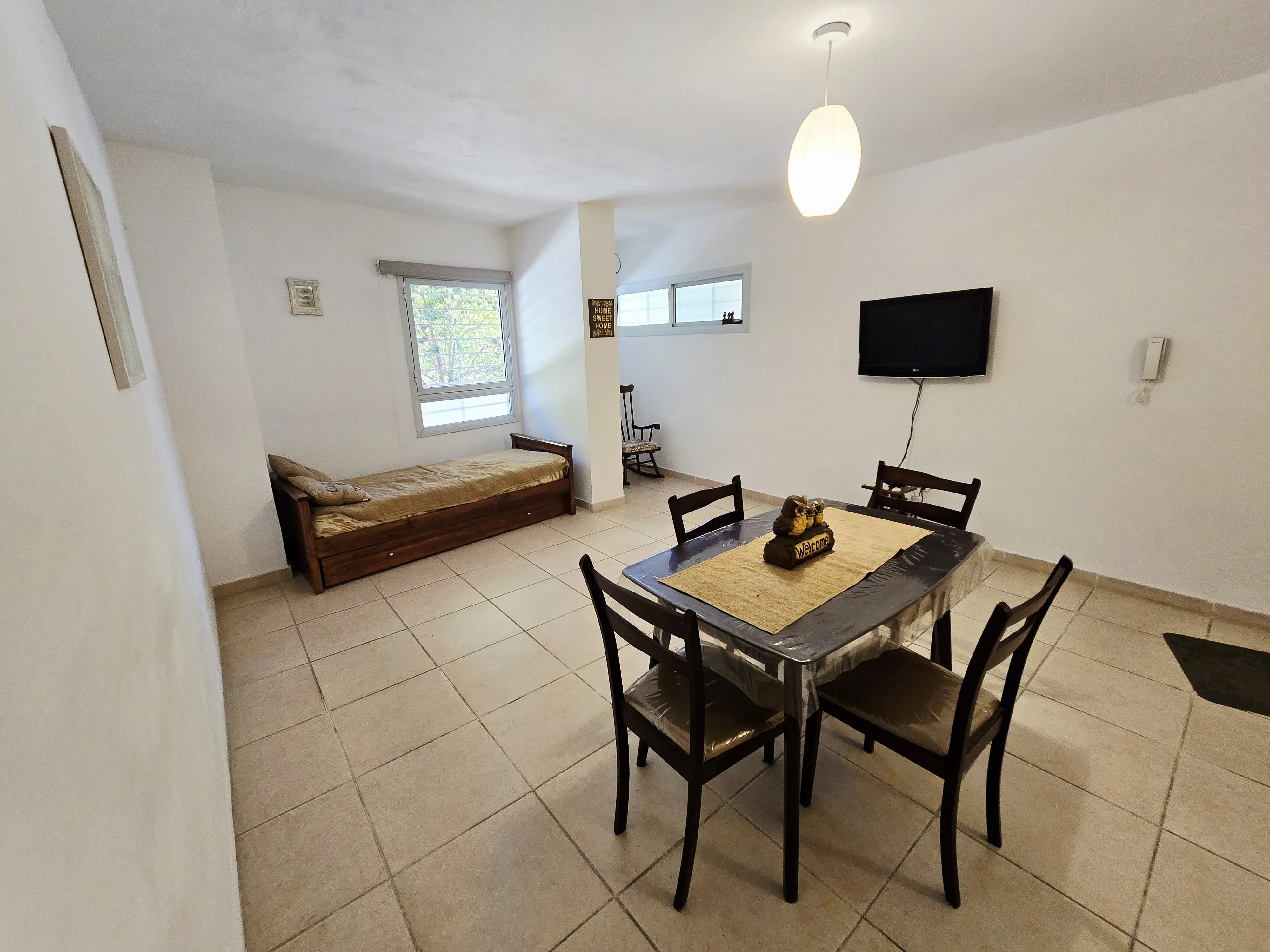 Venta: Departamento - 1 Dormitorio - Patio, Pileta Y Cochera - Centro - Villa Ca