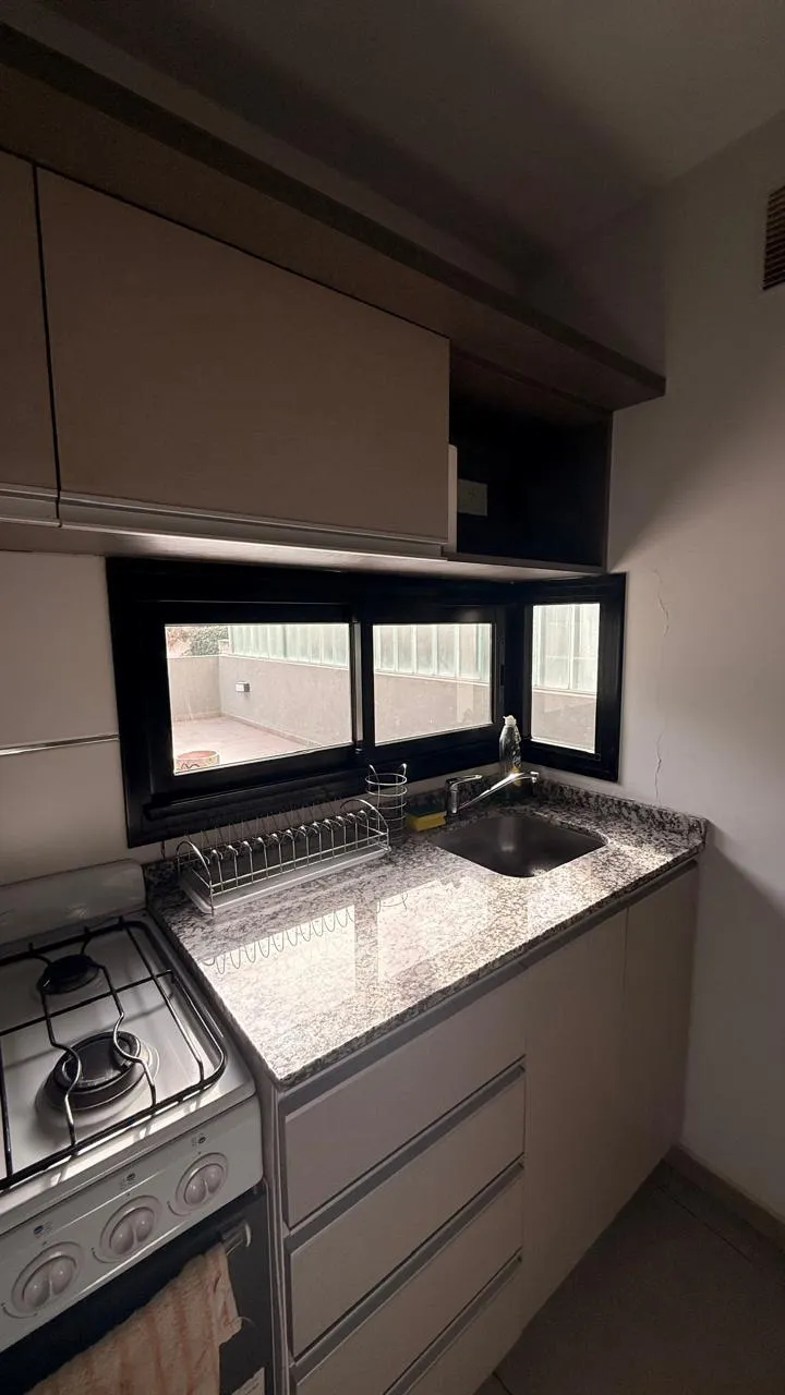 ALQUILO DPTO DE UN DORMITORIO CON AMENITIES