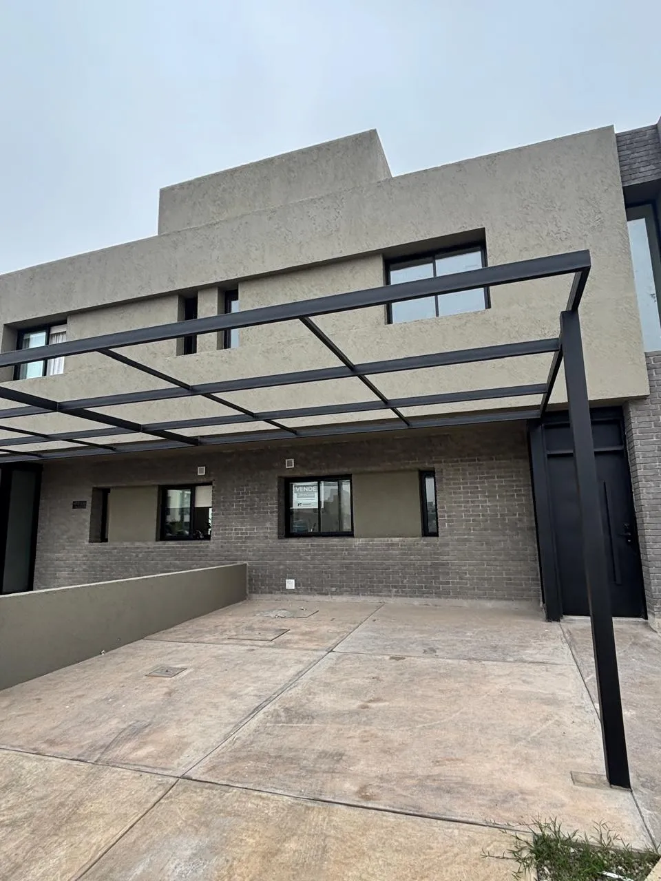 DÚPLEX DE CATEGORÍA A ESTRENAR | 3 DORMITORIOS | COLINAS DE MANANTIALES