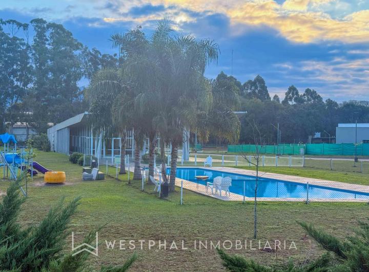 Terreno · 450m²